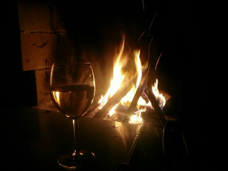 image-4b988941d7249648e2eb30d127034fdab523ae9e134a229fd131dfbdfc0ba60c-V